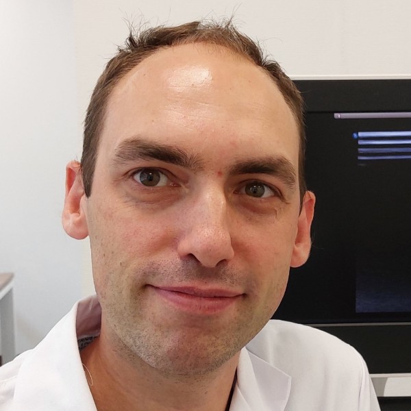 Dr. William Tavernier